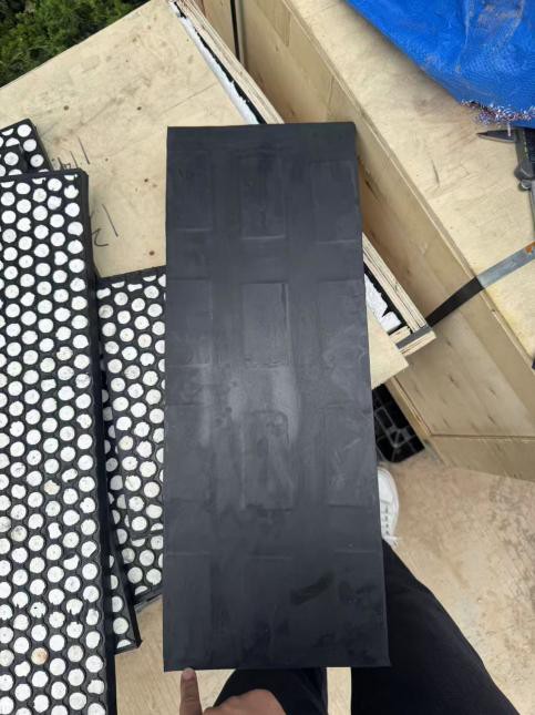 Магнетни брод